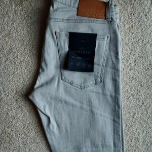 NEW W/Tags Men's "Citizens of Humanity" Light Grey Skinny Jeans